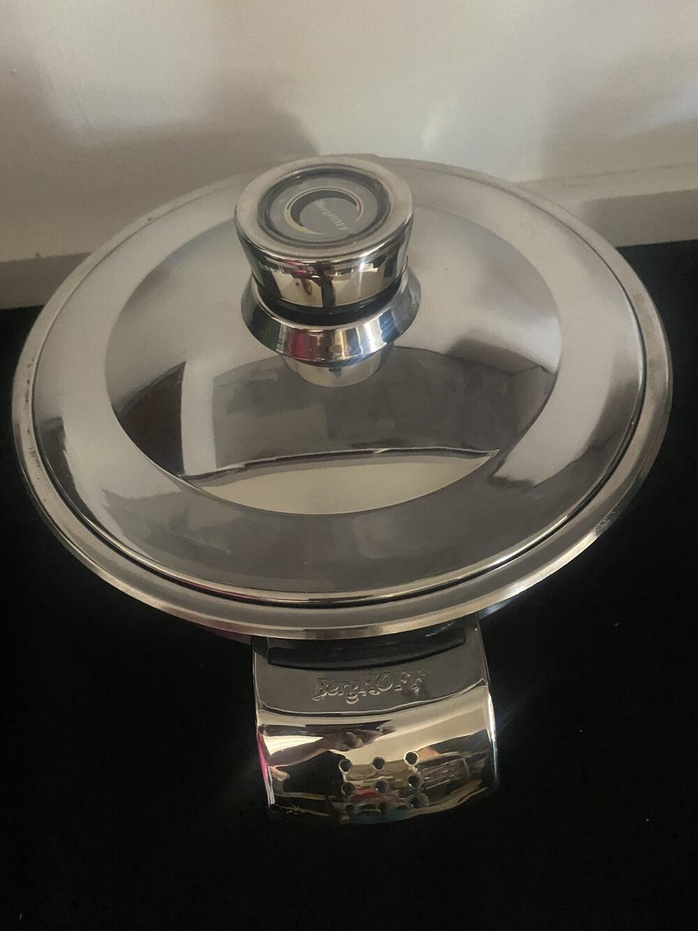 Berghoff Strainer With Lid Nice Condition 2/2026
